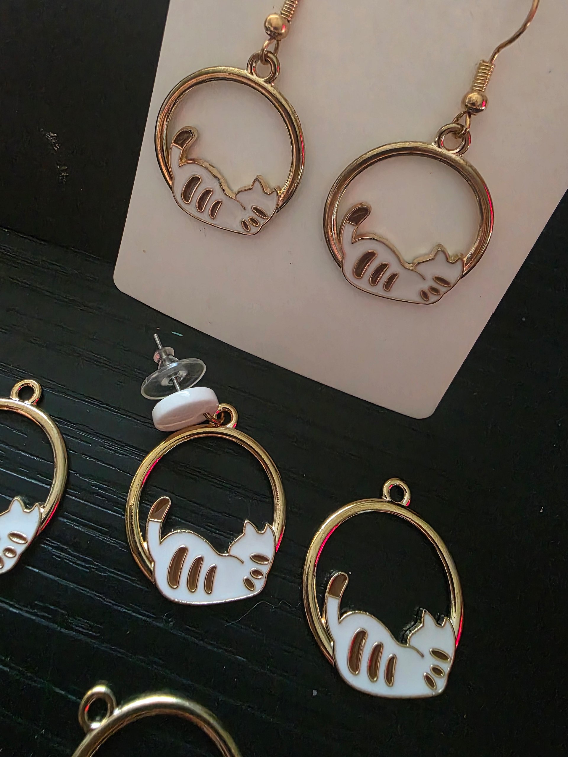Purrrfectly Cute Lounging Cat Dangle Earrings - Gold Hooks product image (6)