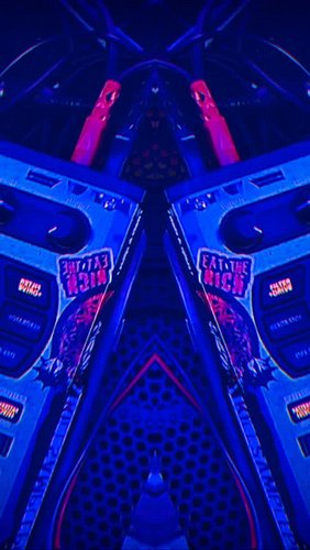 Relax n have sesh, we ain’t going nowhere.  #hvvymttl #livetechno #ikonerline