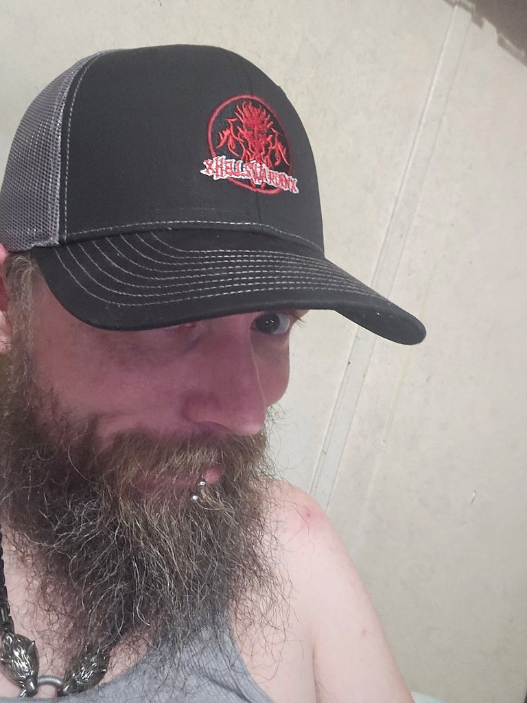 xHellsWardenx