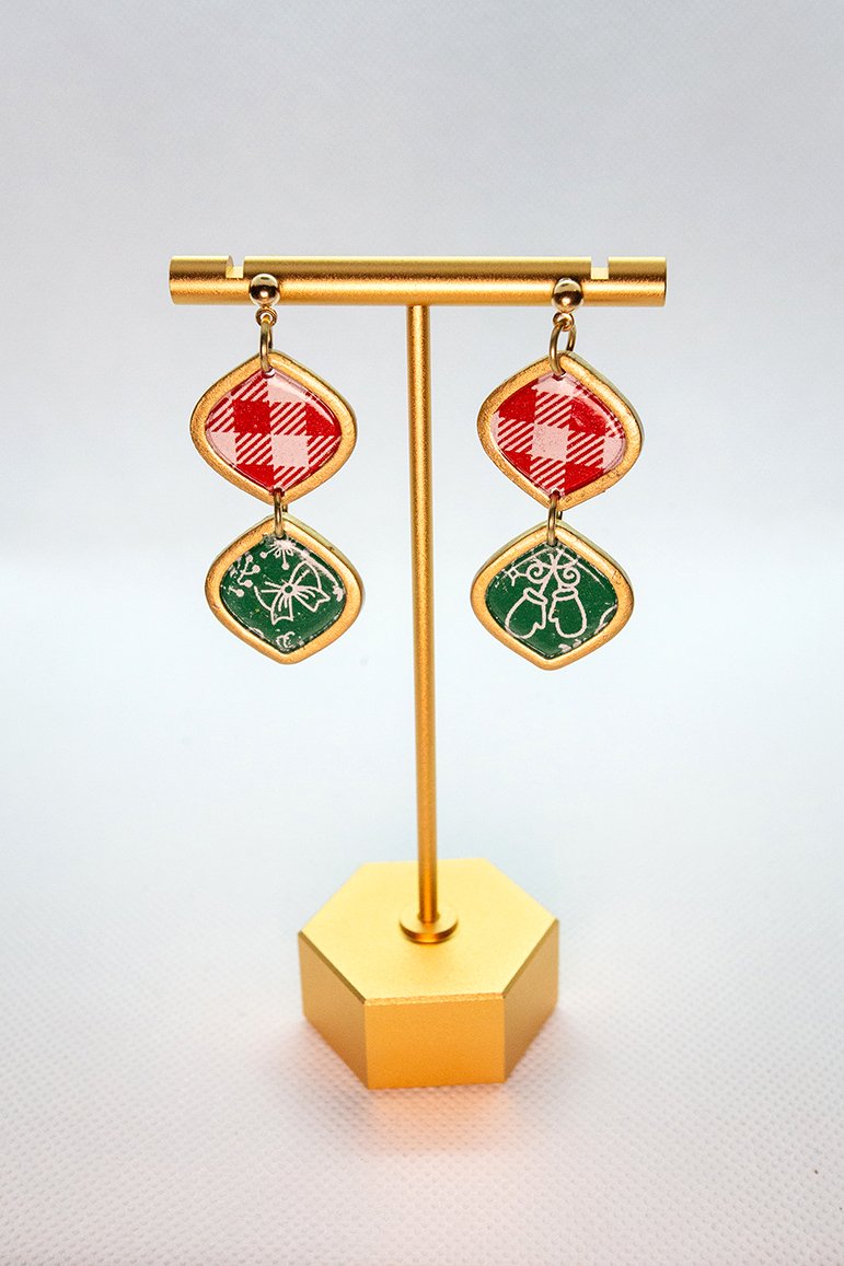 Red Plaid Ornament Dangles product image (1)