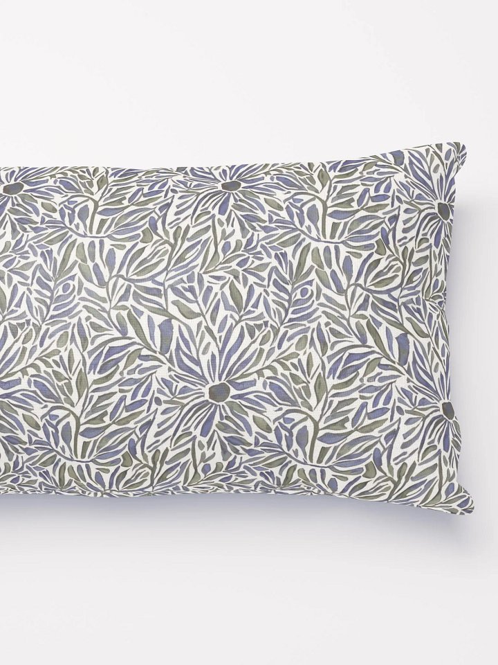 Leaves Garden Pillow product image (6)