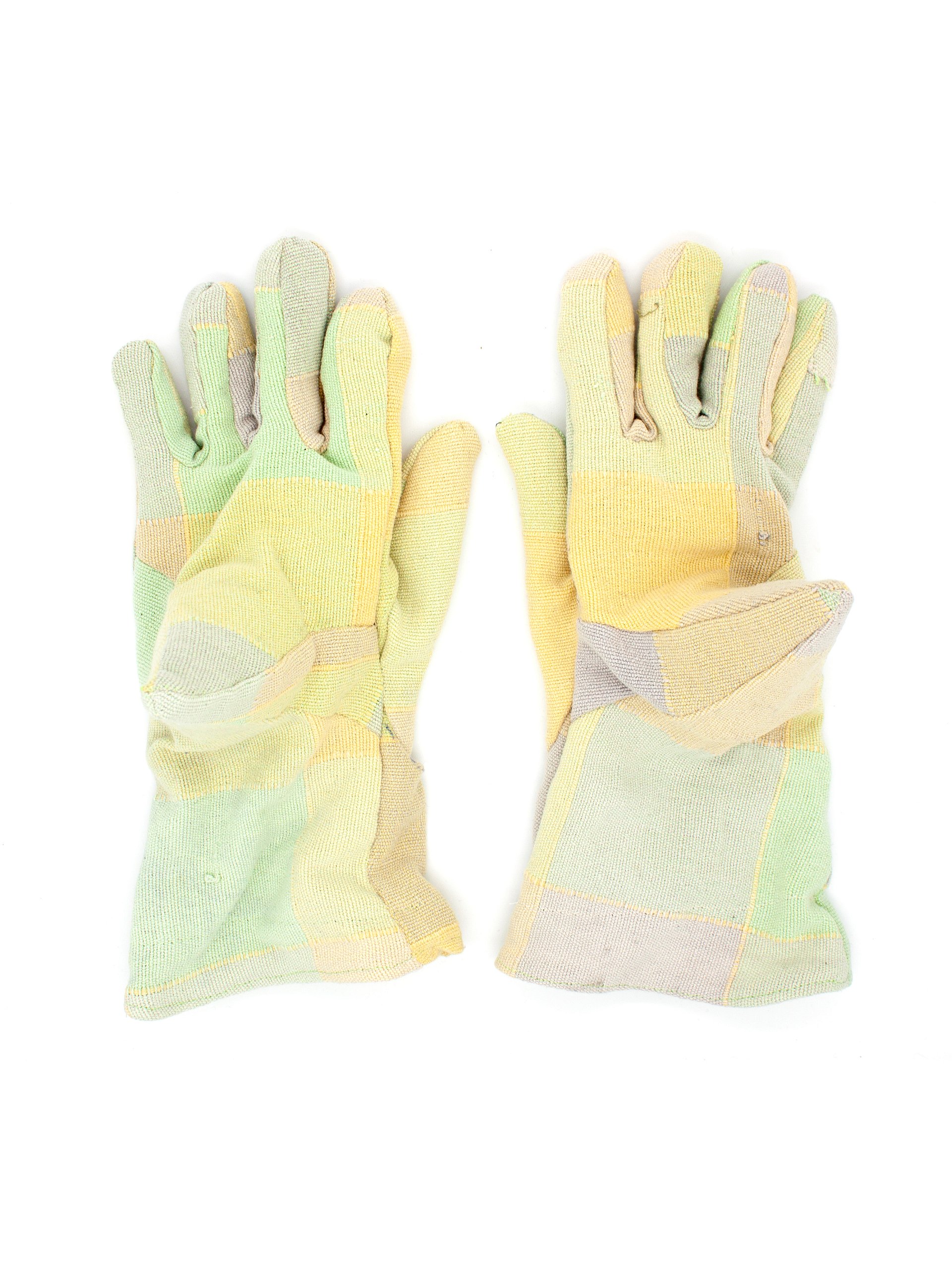 SPIKE GLOVES - COLORMANIA product image (3)