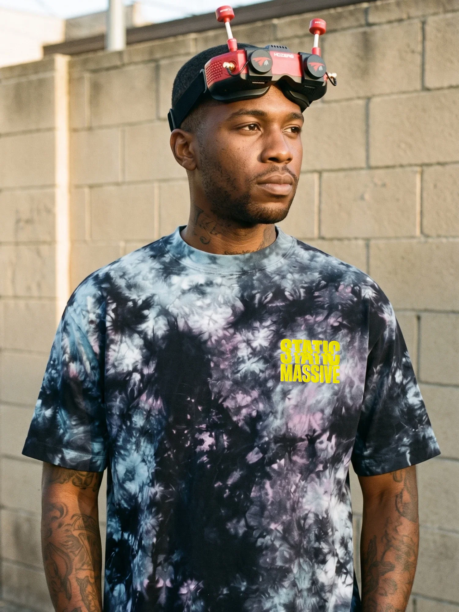 STATIC MASSIVE Embroidered T product image (1)