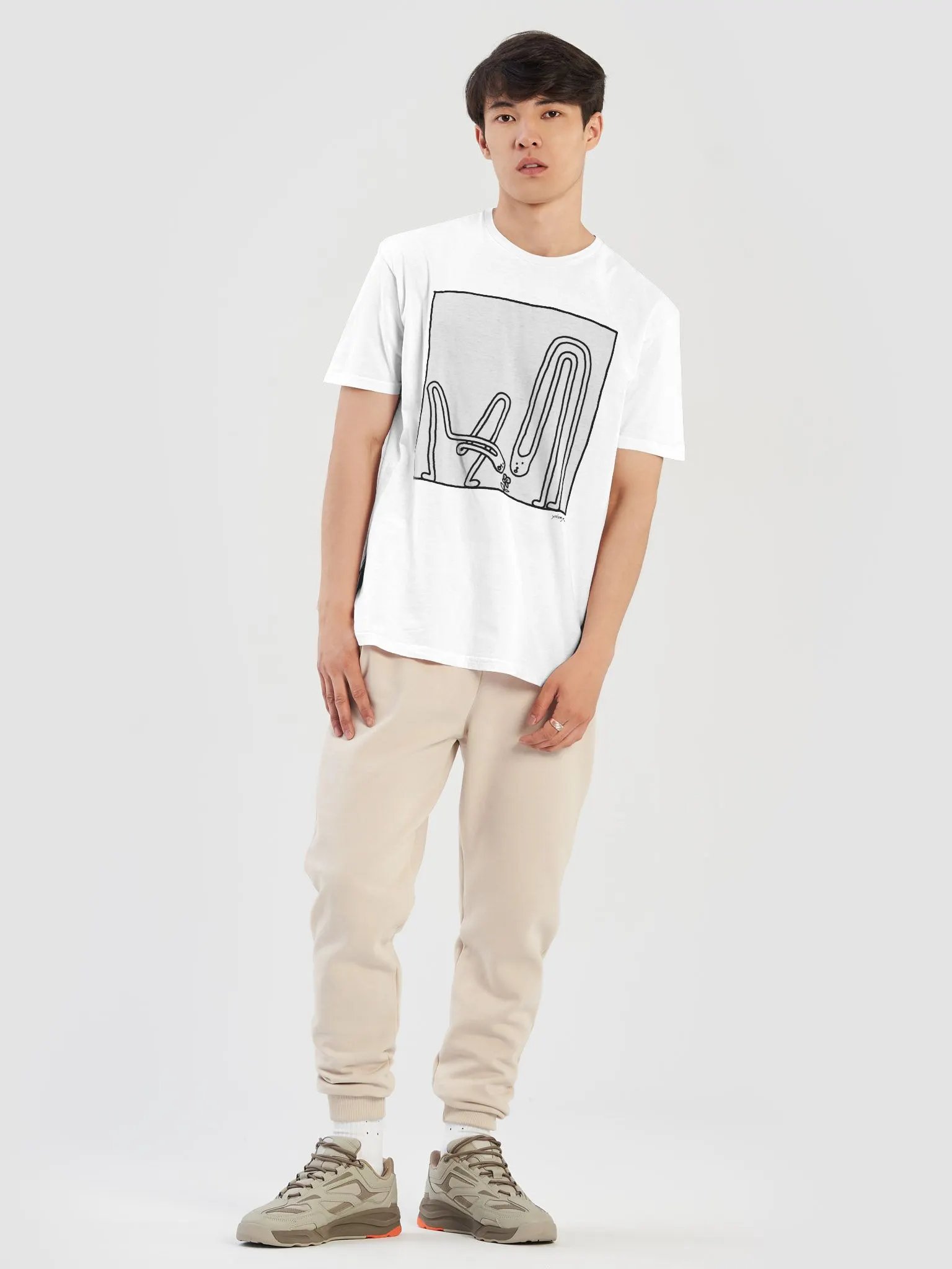 flower t-shirt product image (3)