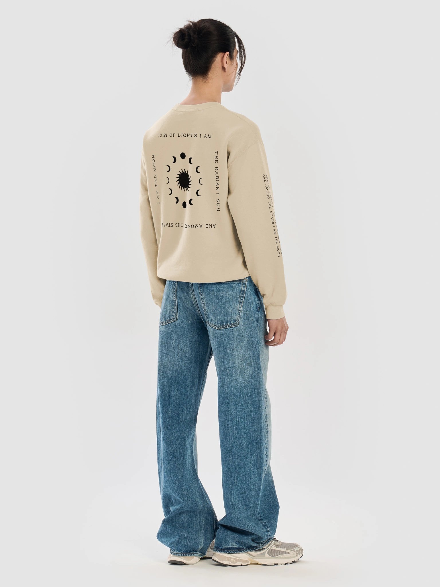 celestial 10:21 bhagavad gita sweatshirt - black artwork product image (8)
