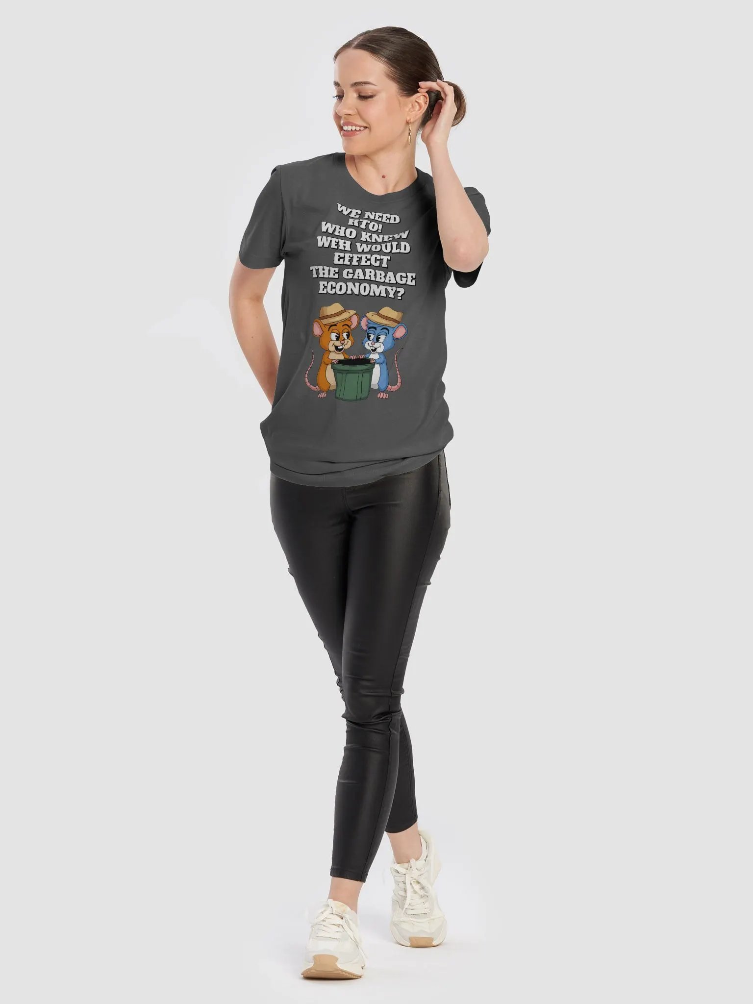 Who Knew WFH Would Effect The Gargabe Economy? T-shirt product image (25)