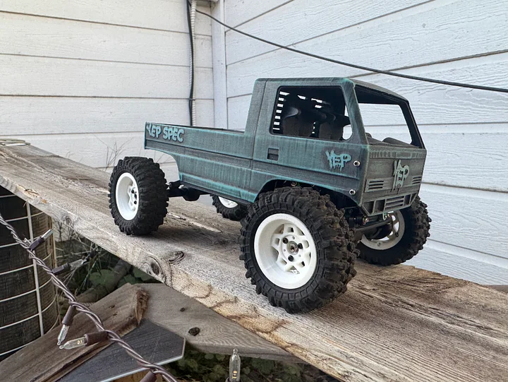 YepSpec Scx24 Box Truck product image (1)