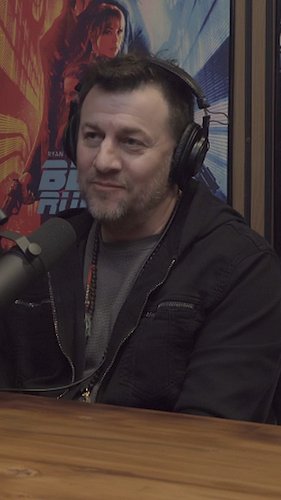 🎬 Is the Hollywood studio system losing its grip? In this exclusive teaser from @hollywoodrebootedpodcast powerhouse Cinemato...