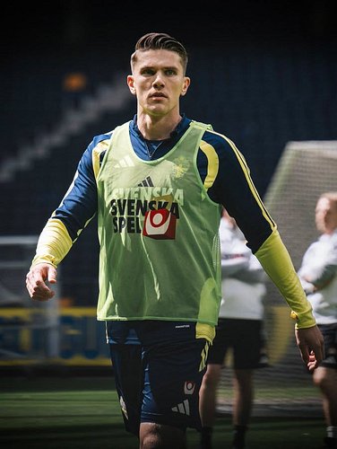 📸| Viktor Gyokeres back with the Sweden national team and in training!