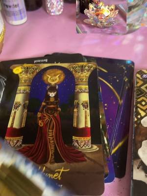 The way this #oracledeck helps me to feel closer to my #ancestors and #Spiritguides 