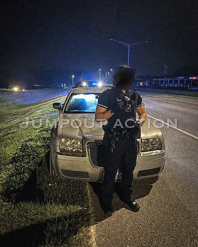 Proactive policing isn’t a unit, It’s a mindset. Go get it! ⚒️🥷

📷: Anonymous follower