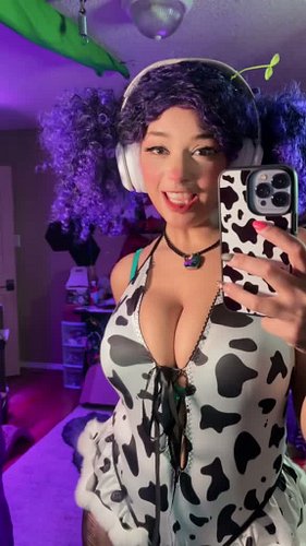 Should I wear this again?? 

#fyp #contentcreator #cosplayer