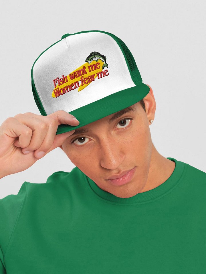 Fish Want Me, Women Fear Me Trucker Cap product image (2)
