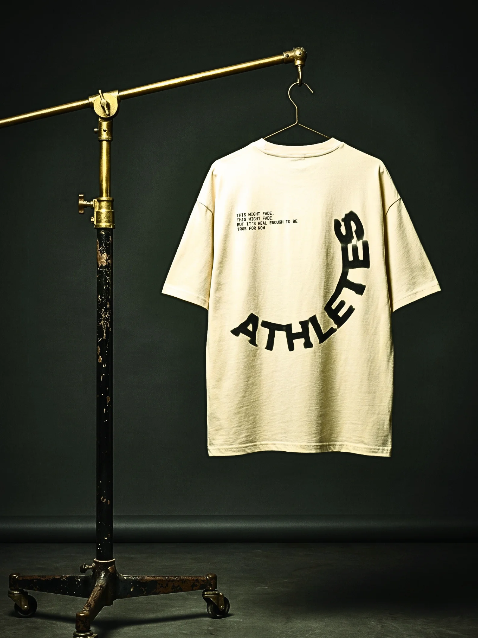 THE ATHLETE OVERSIZED TEE product image (1)