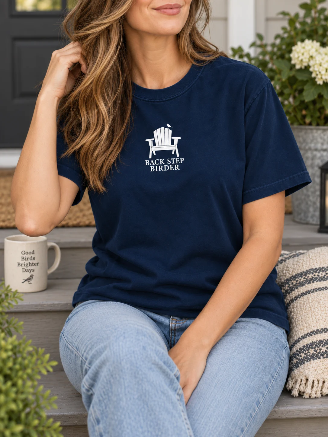 BACK STEP BIRDER | Minimalist Porch Birding Tee product image (6)
