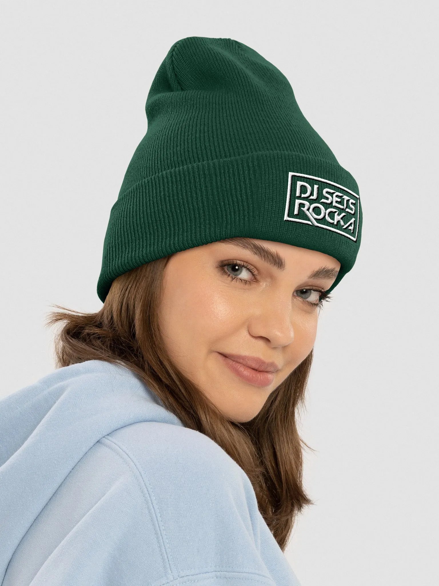 DJSETSROCKA GREEN BEANIE product image (4)