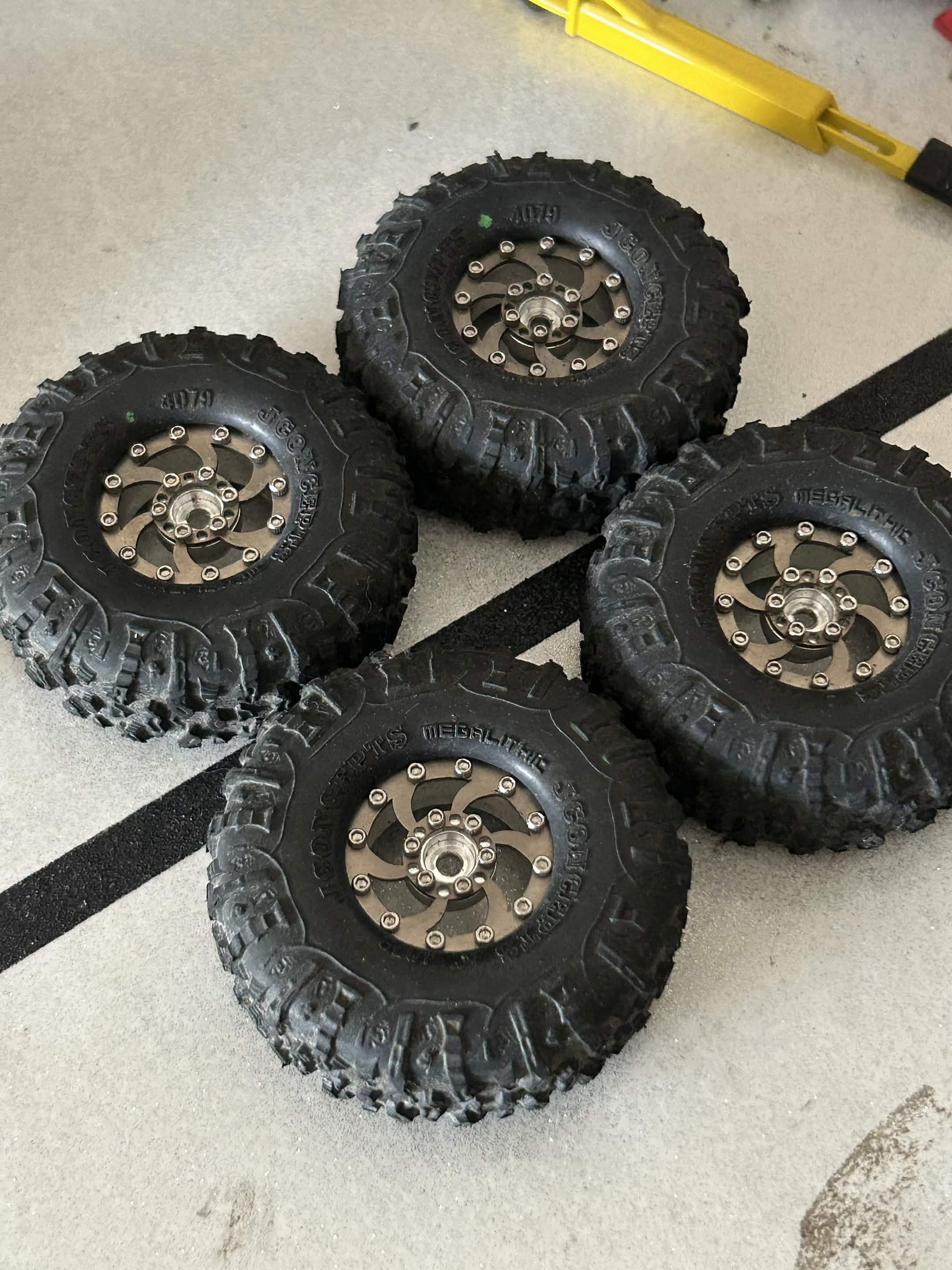 Hardpark wheels and tires product image (1)