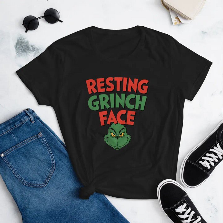 Mischievous Grinch Vibes Women's T-Shirt product image (10)