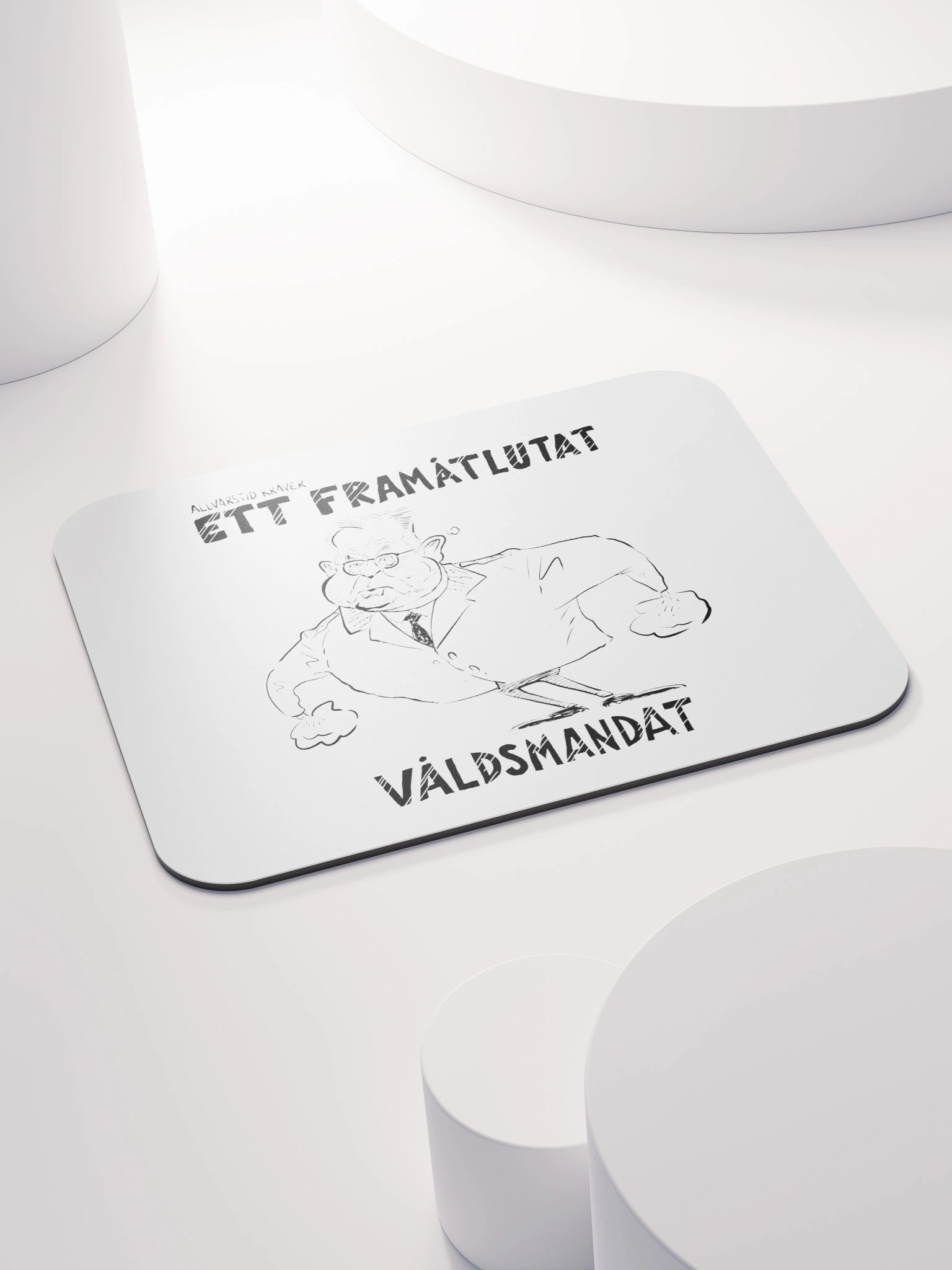 Framåtlutat våldsmandat - Musmatta (signed by @Kluddniklas!) product image (4)