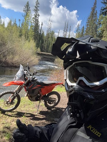 long weekend solo rallying in the cariboo 👌

Today i woke up with no plans, nothing to do… and then the sun came out, so i sl...