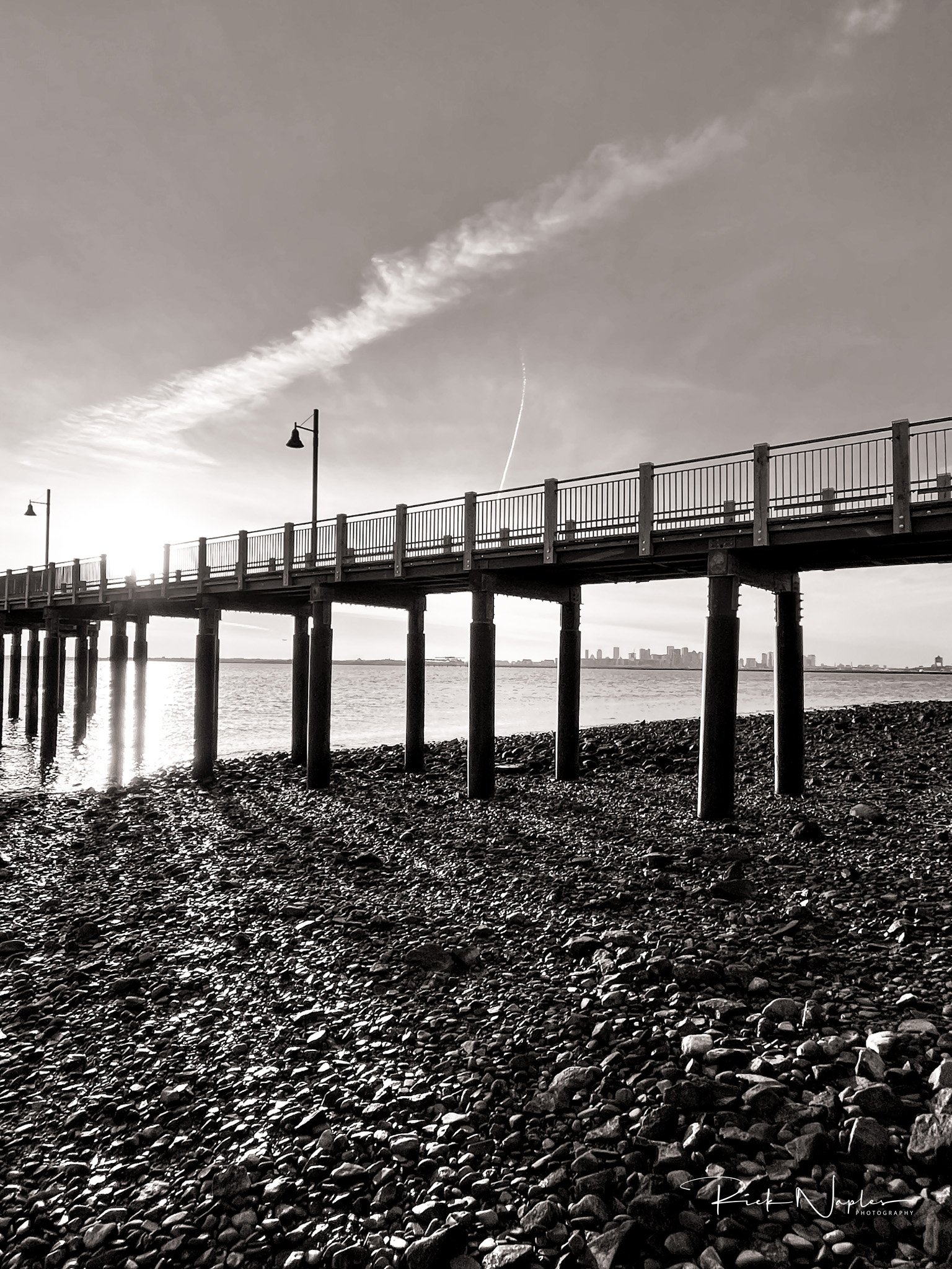 BLACK AND WHITE PHOTOGRAPHY product image (3)