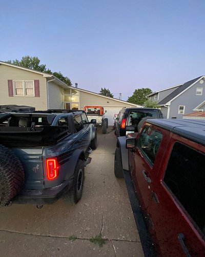 Amber got a bronco, my house looks like a used 4x4 lot or something 😂 not pictured is the Silverado and the ranger🤌  she won’...