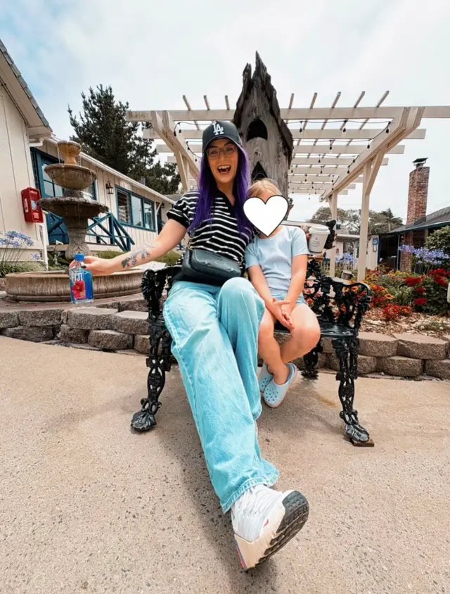 Or should I say she loved all the photo opportunities? My camera roll today is full of photos of my daughter wanting to pose at every single spot she found amazing here in Carmel by the sea in California! #california #usa #travel 