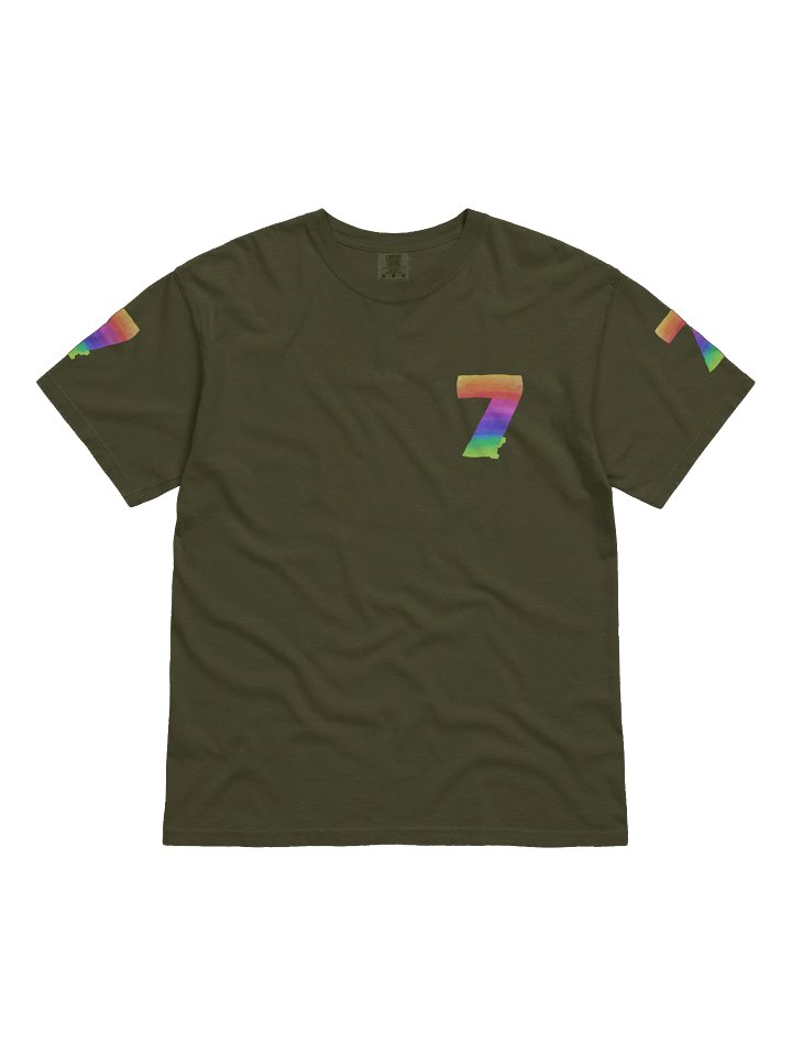 Minimal “7” Gradient T-Shirt – Modern & Timeless product image (1)