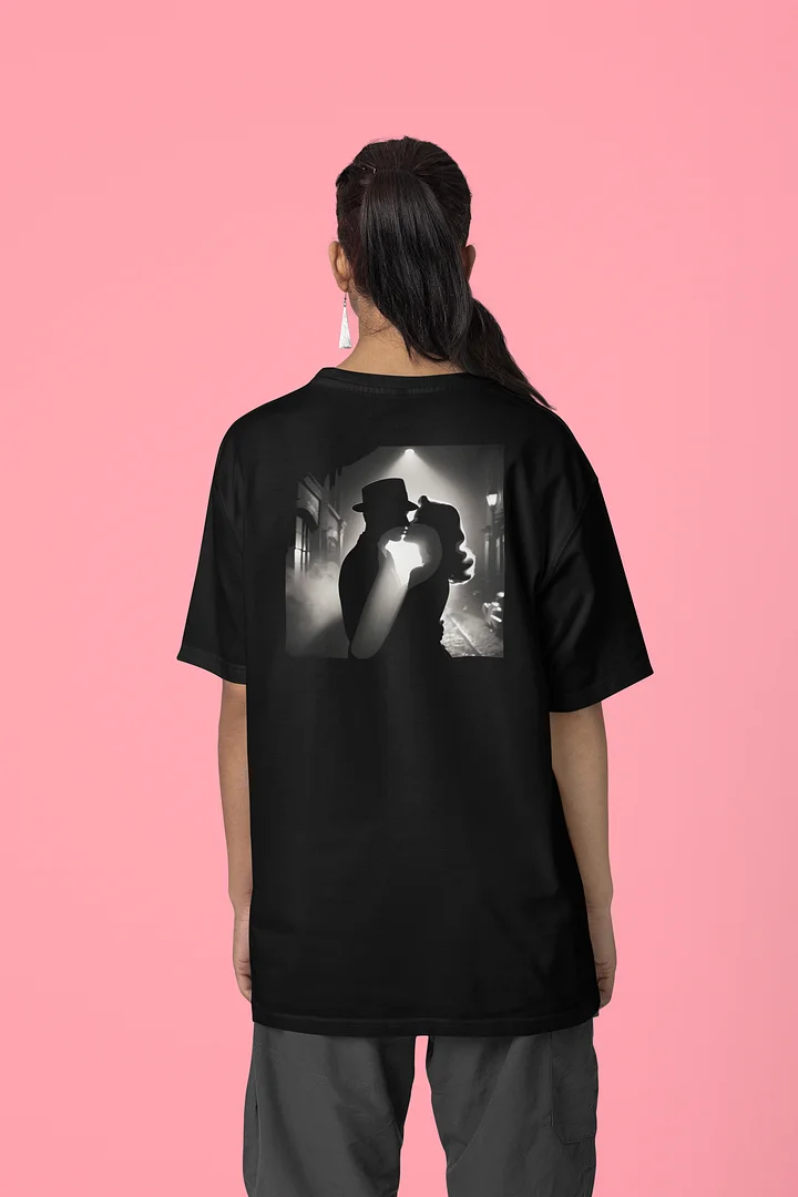 Romantic Film Noir Kiss (Womens Tee) product image (2)