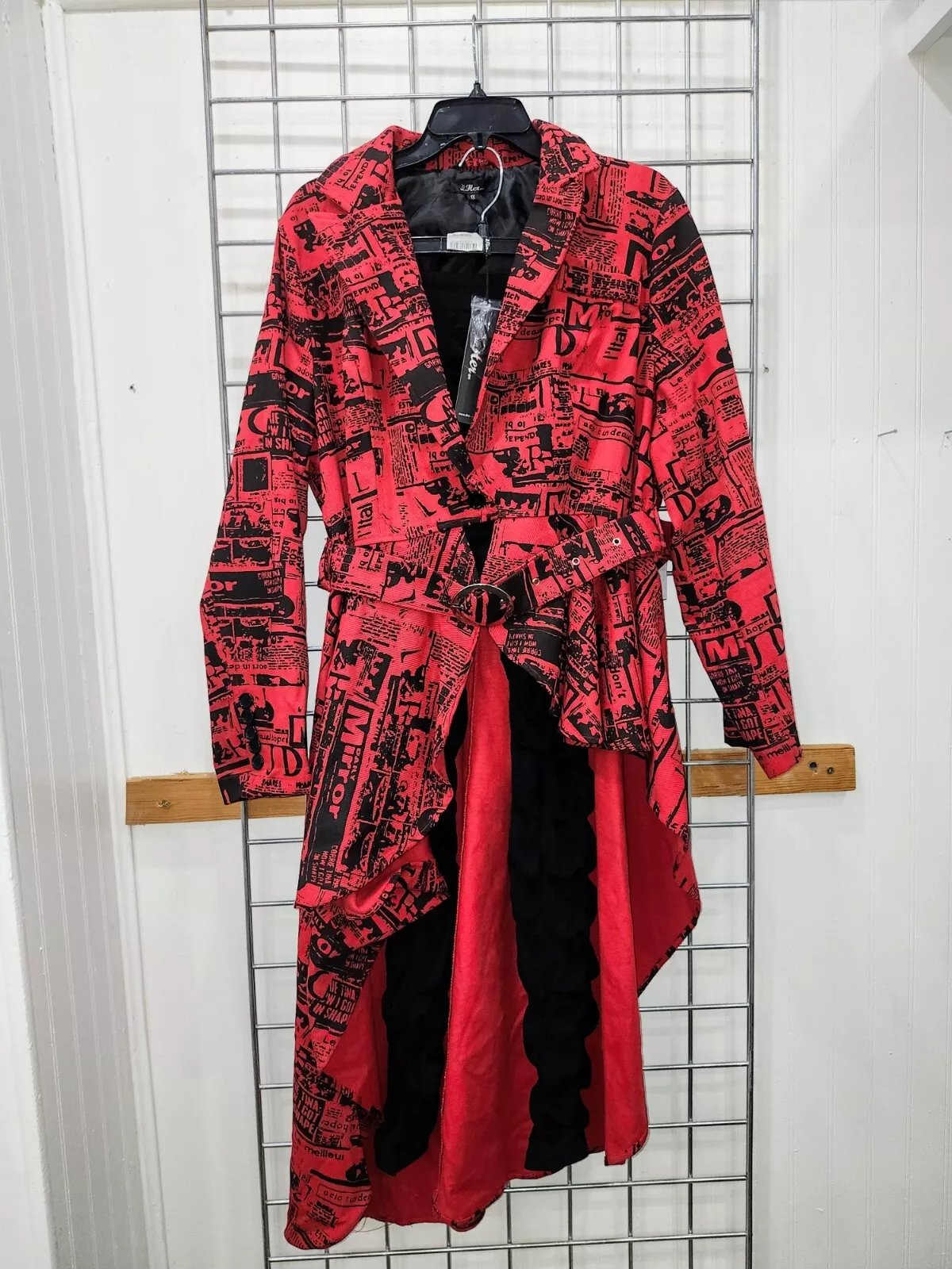 XL Red Newspaper print Jacket Top product image (1)