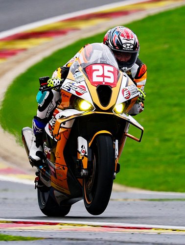 Still in time | 2 EWC race machines left

BMW M1000RR that raced at Le Mans, Spa, and Bol d'Or. Inquiries are still coming in...