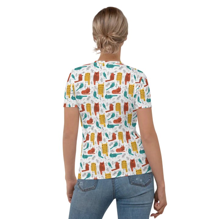Vibrant Owl Delight: Perfect T-Shirt for Owl Lovers product image (2)