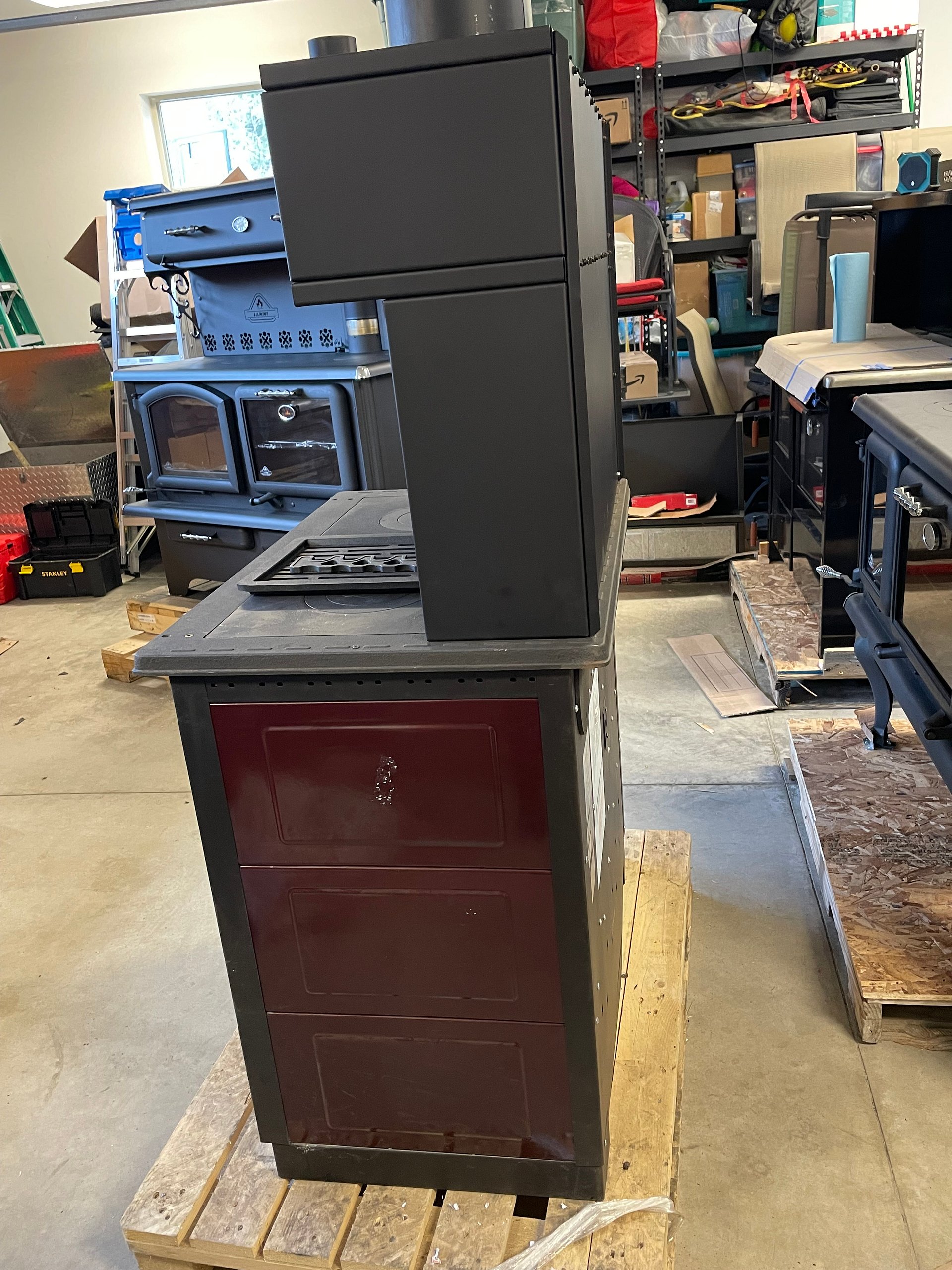 Guliver Wood Burning Cook Stove by Guca Burgundy W/Warming Oven Left Hand Flue product image (2)