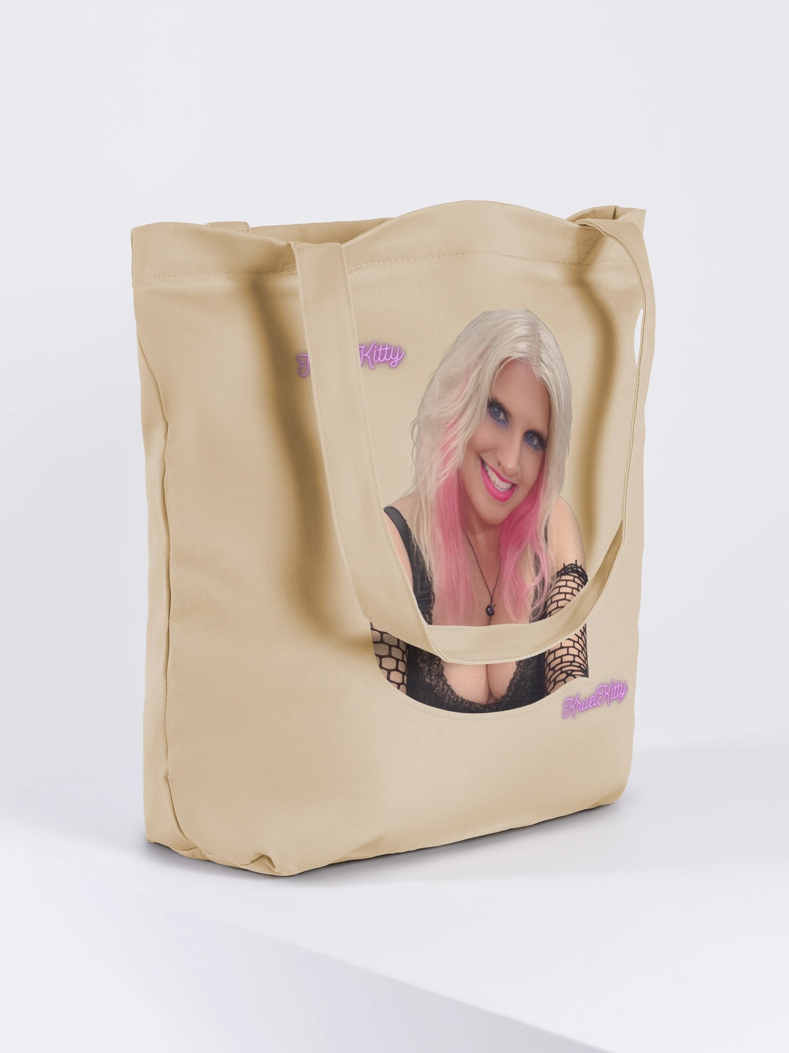 Carry Kitty with you always product image (4)