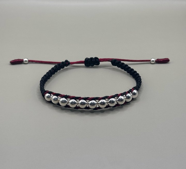 Black + Red | 1 Lane Silver product image (1)