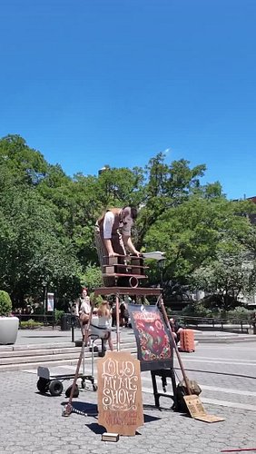 Loud Mime Show! Amazing Performance! @loudmimeshow 

https://youtu.be/r9Z0dMO3NM4?t=11830 for the whole performance! Show him...