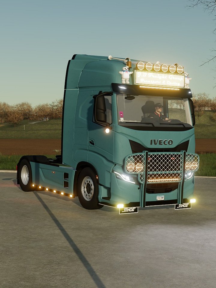 [FS22] Iveco S-WAY J.B Freight Group product image (2)