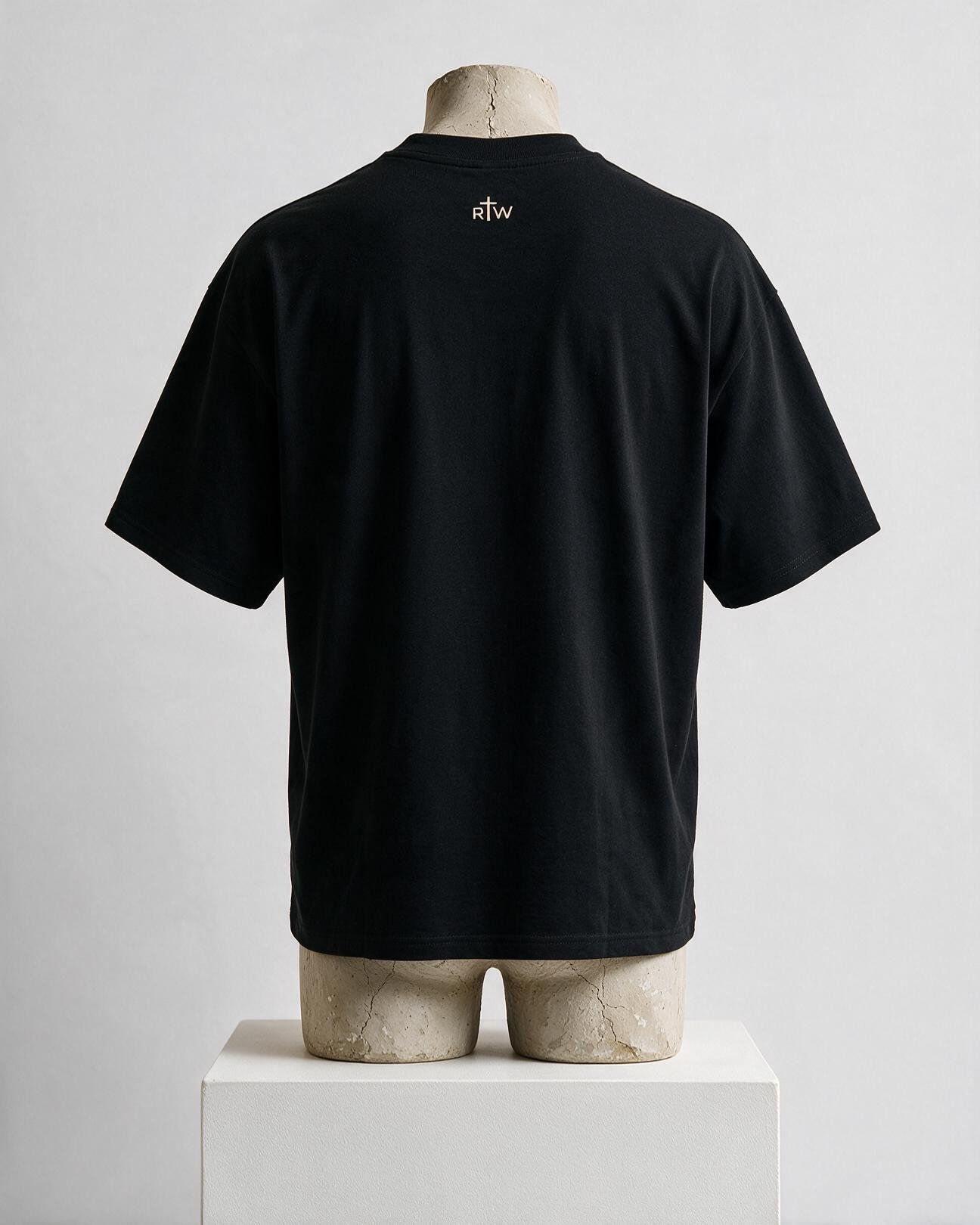 ID CORE ORGANIC OVERSIZED TEE product image (2)