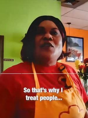 🎥🌟 This video deserves a million views! 🇯🇲💯 👩🏾‍🍳 Ladies and gentlemen, watch how this amazing woman working in a Jamaican restaurant 🍽️ speaks so kindly and respectfully with her customers 🙌🏾💛 Her warm attitude 🤗, beautiful smile 😊, and the way she responds to someone asking for food 🍲 — absolutely incredible! ❤️👏🏾 #🇯🇲 #JamaicanVibes #RestaurantLife #discoverjamaicanfood 