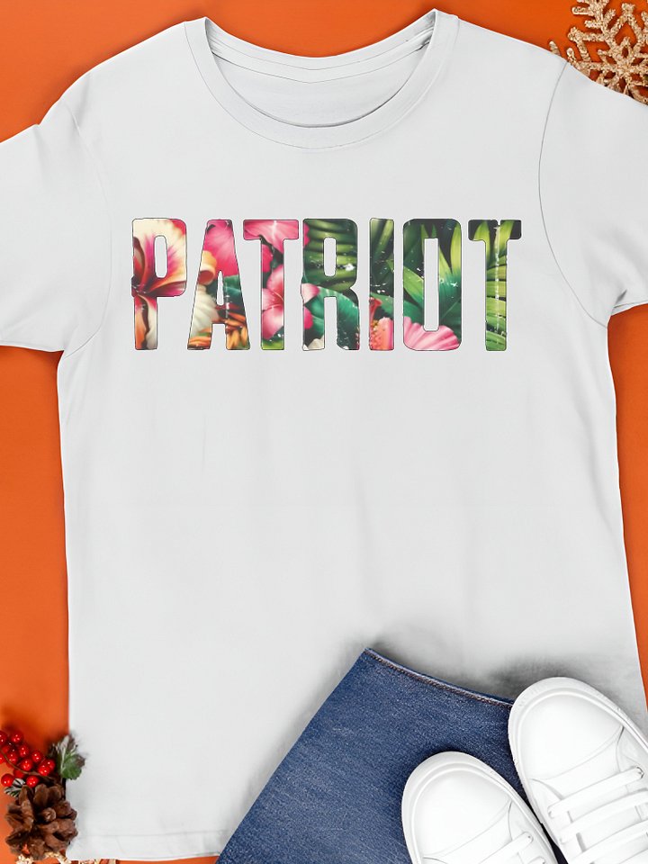 ConservativeAnt Patriot Tropical Shirt product image (1)