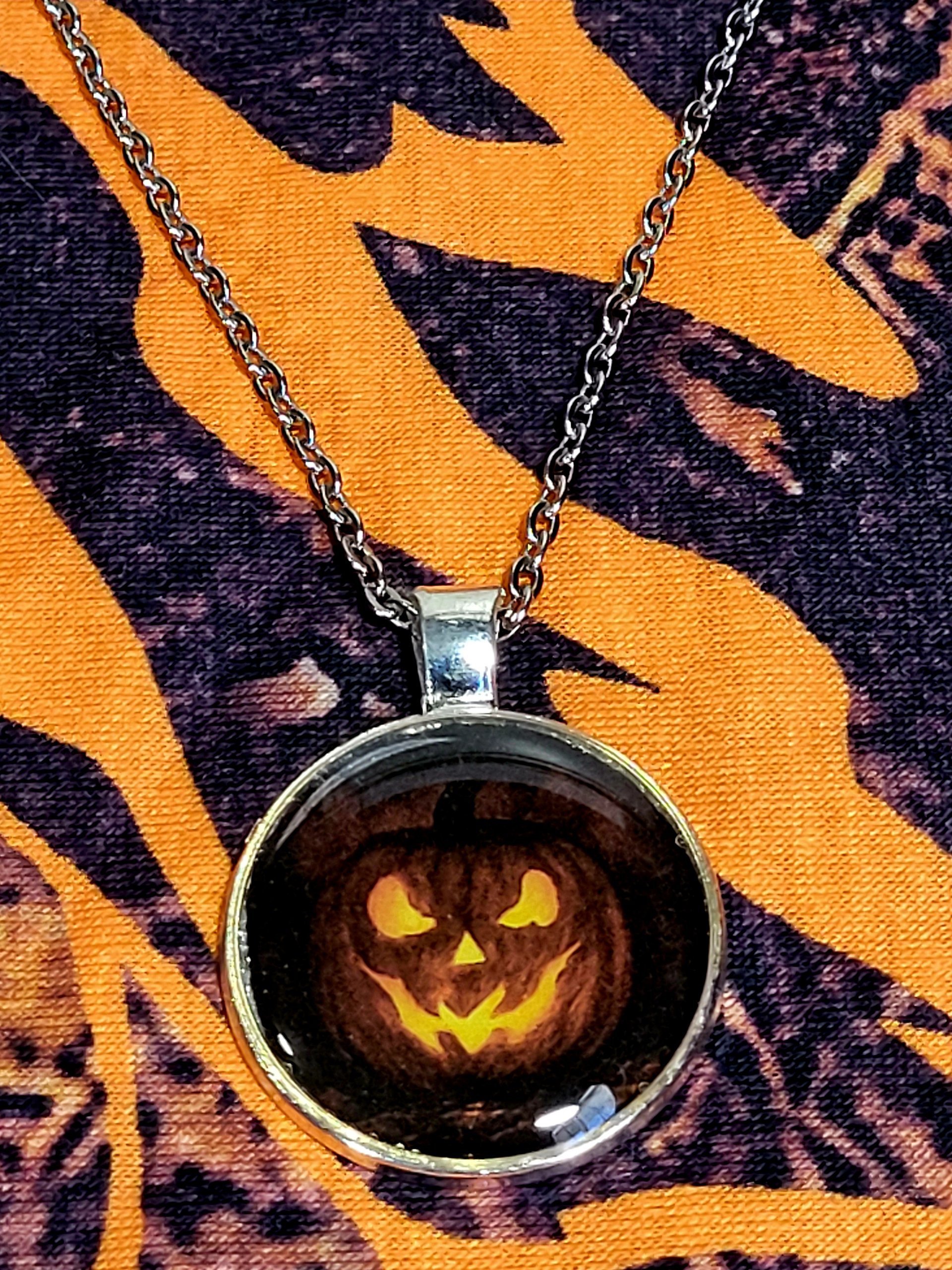 Jack-o'-Lantern Pendant product image (1)