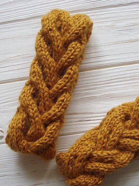 Bulky Braided Headband Knitting Pattern product image (1)