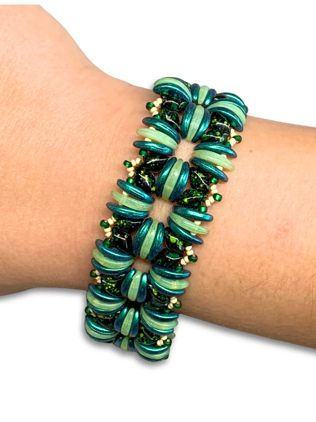 Operetta Beaded Bracelet - Green product image (3)