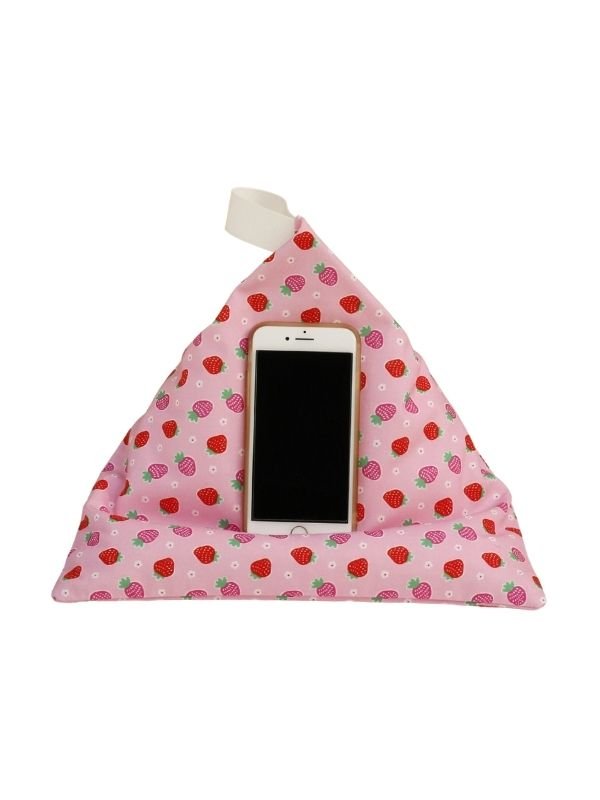 Strawberries Fabric Print product image (5)