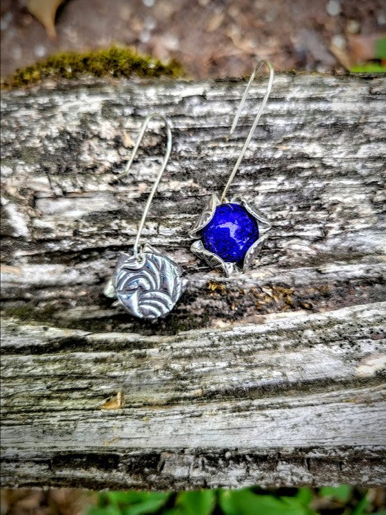 Cobalt Fire Earrings – Captivating Elegance in Dichroic Glass product image (2)