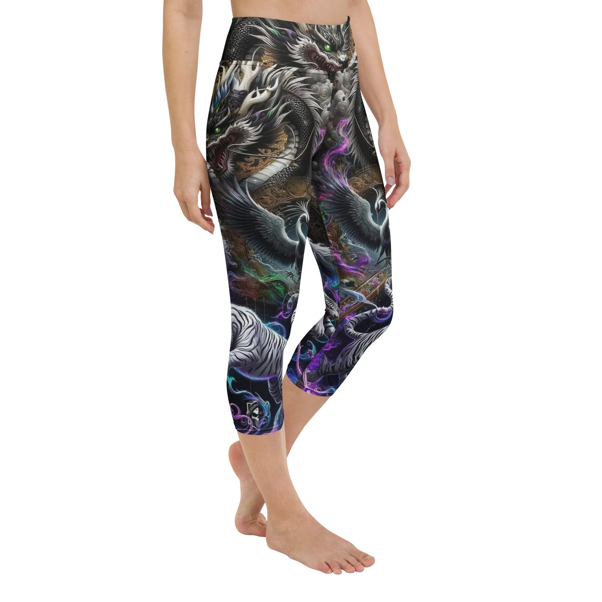 Dragon Scales Yoga Capri Leggings product image (2)