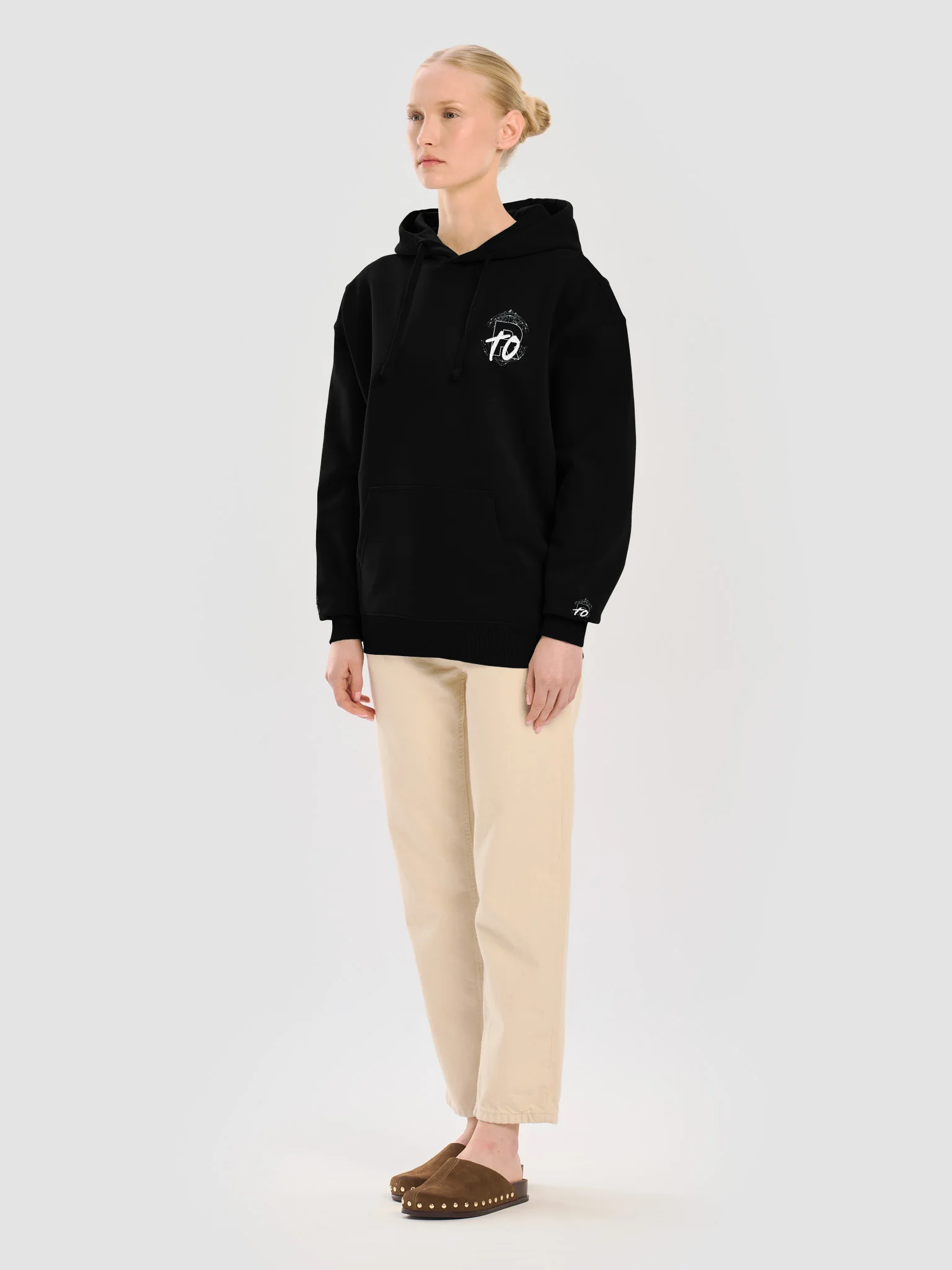 Geo Globe Mountain Graphic Hoodie product image (11)
