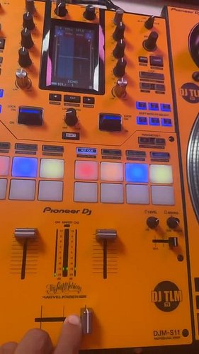 GOING LIVE IN 10 minutes on TWITCH.TV/DJTLM

75 minutes of Hip Hop! Spread the word and join me there!👊🏾

Da Bass-Ment on Cra...