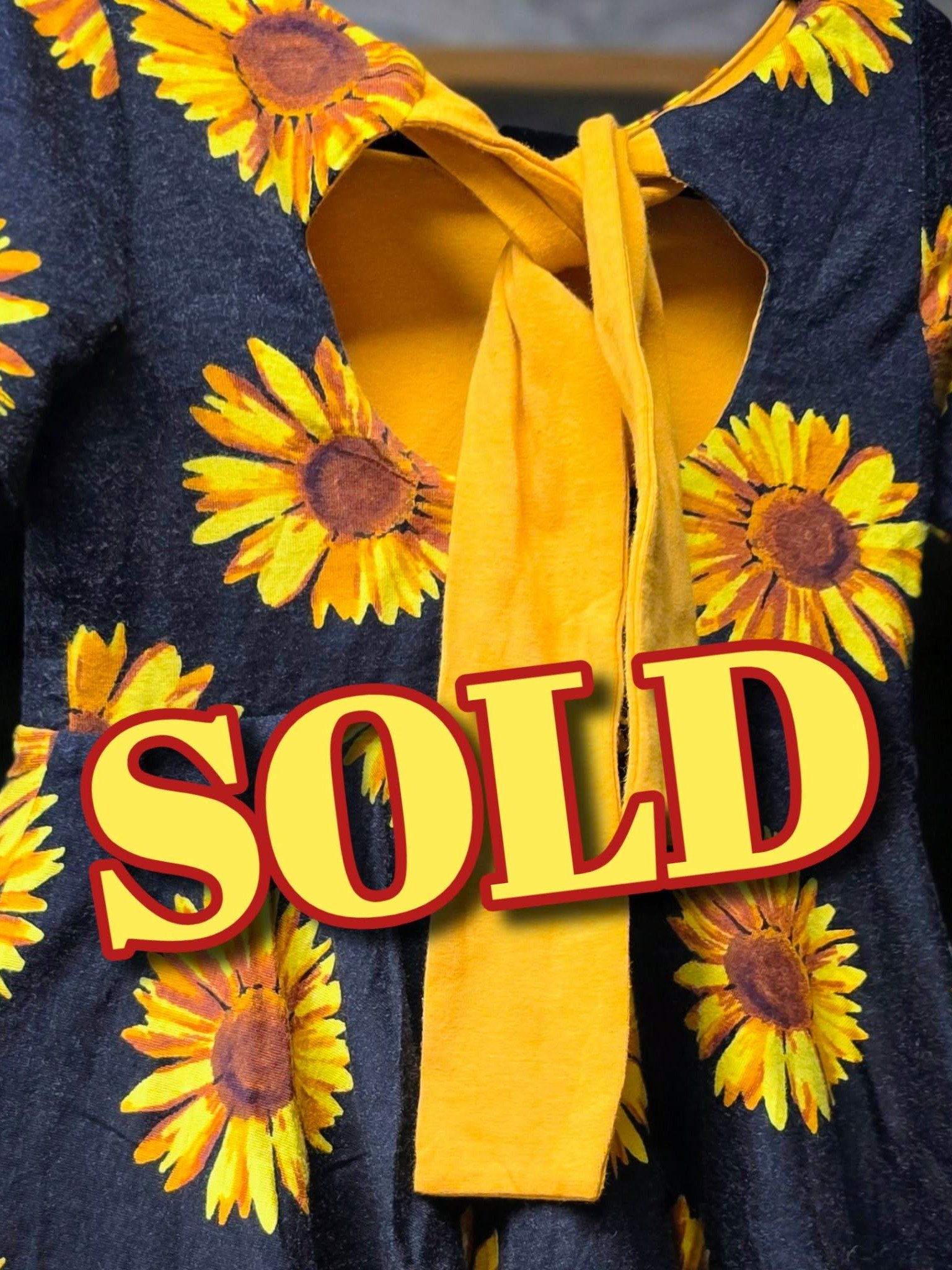 THE GUILD SOCIETY - Size 4 - LIKE NEW - Sunflower dress product image (1)