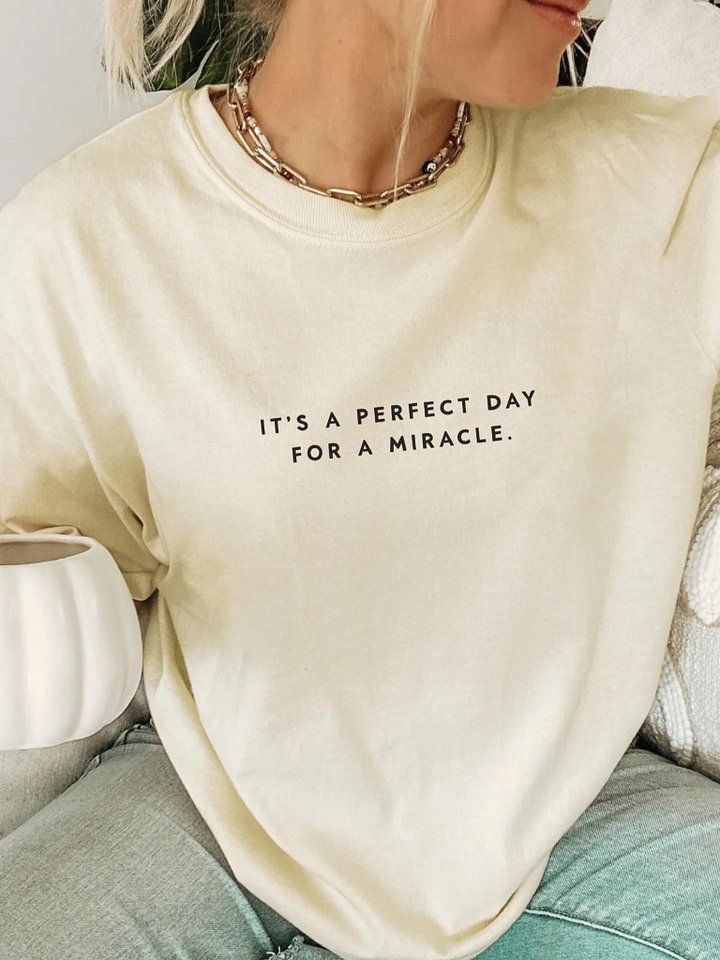 It’s a Perfect Day for a Miracle Tee product image (2)